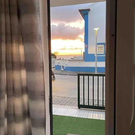 Waters House Apartament *